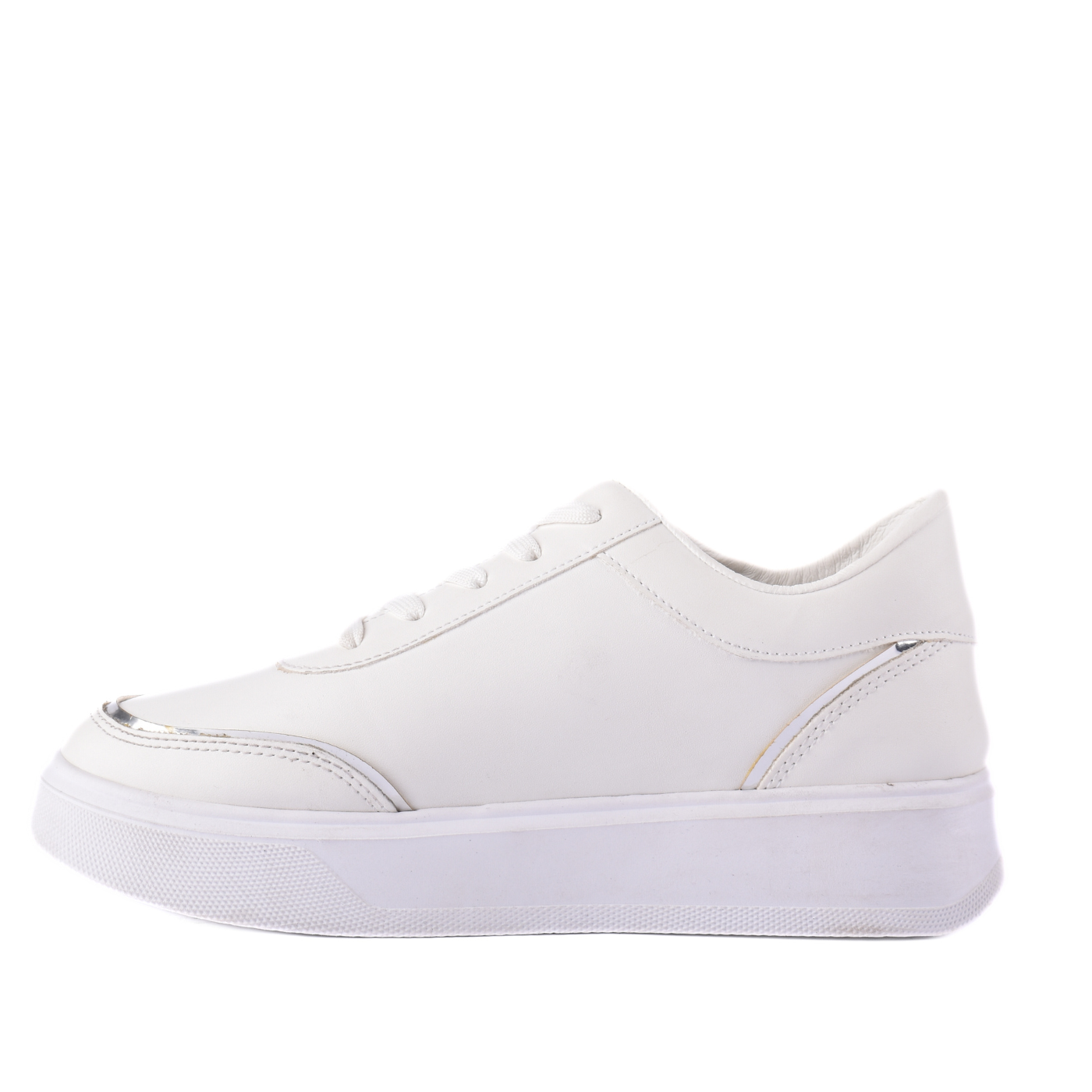 Fashionable Sneaker With Trims Melouk