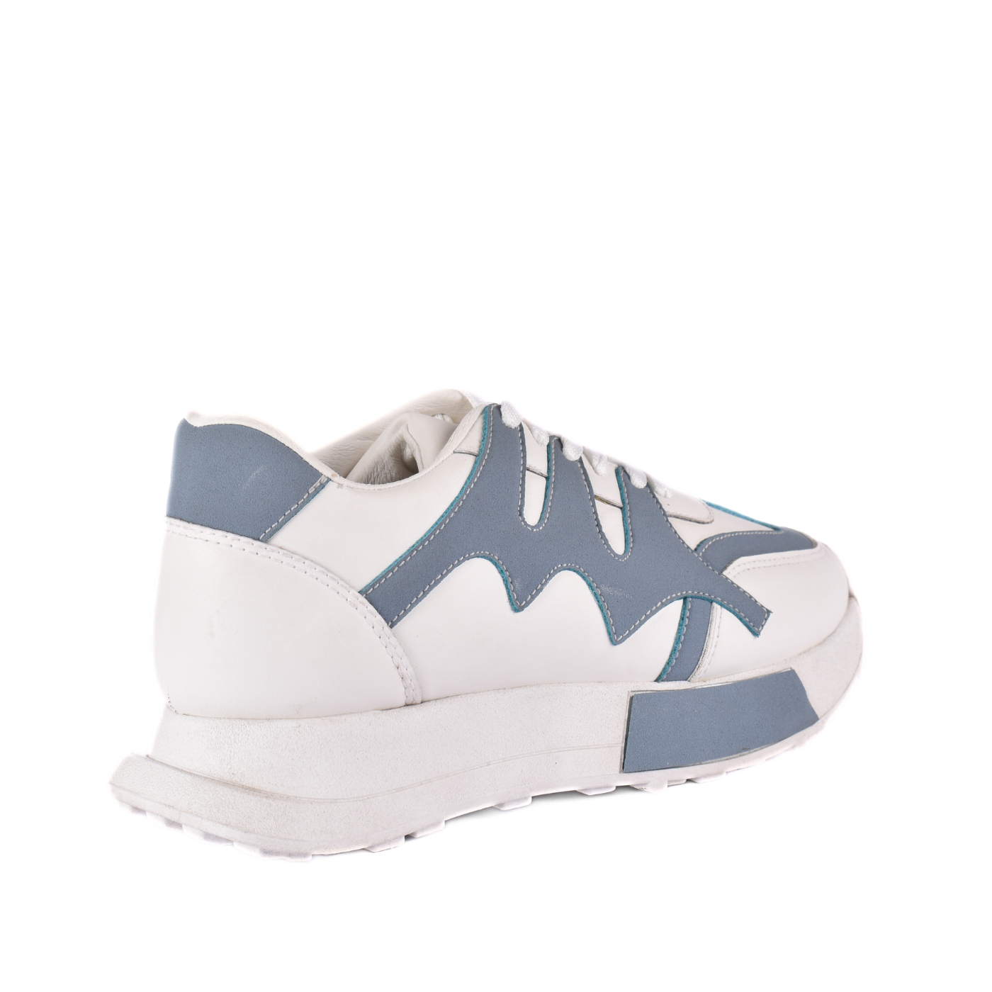 Fashionable Sneaker With Trims Melouk