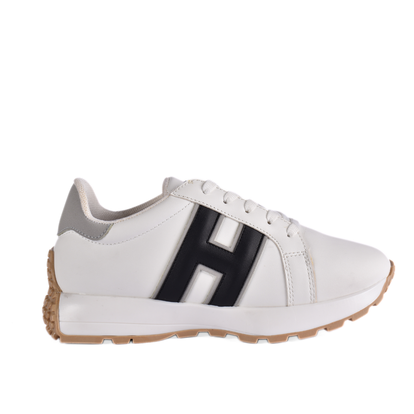 Stitched Details Comfy Sneakers Melouk