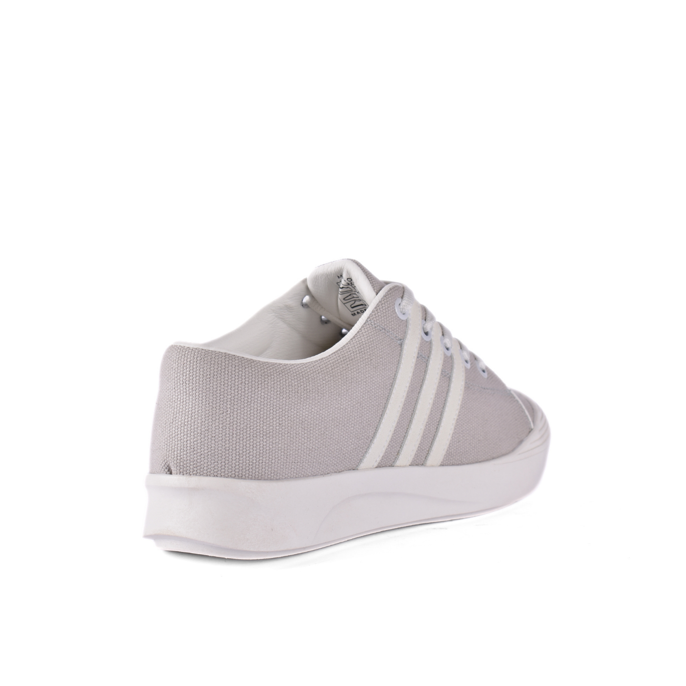 Fashionable Sneaker With Trims Melouk