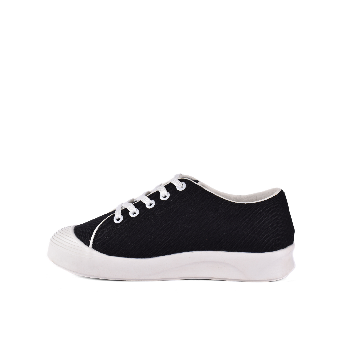 Fashionable Sneaker With Trims Melouk