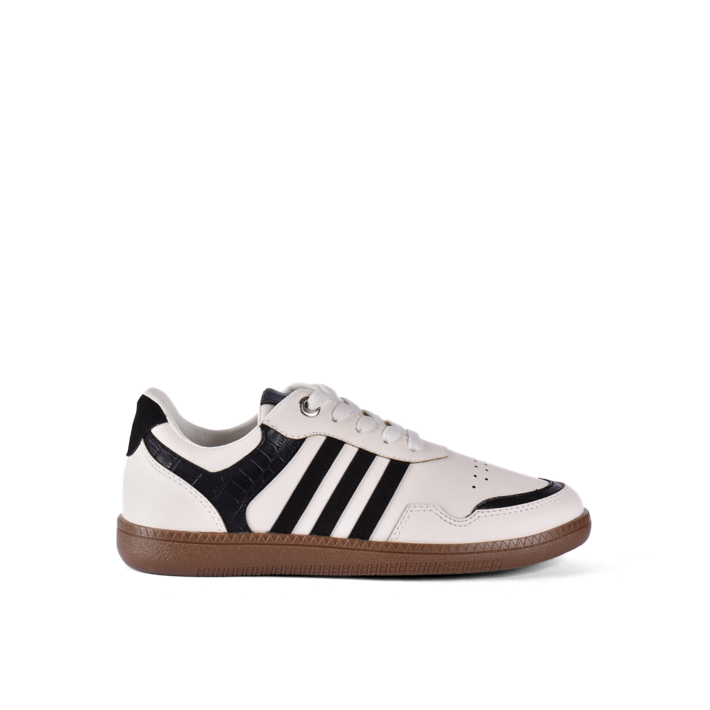 Fashionable Sneaker With Trims Melouk