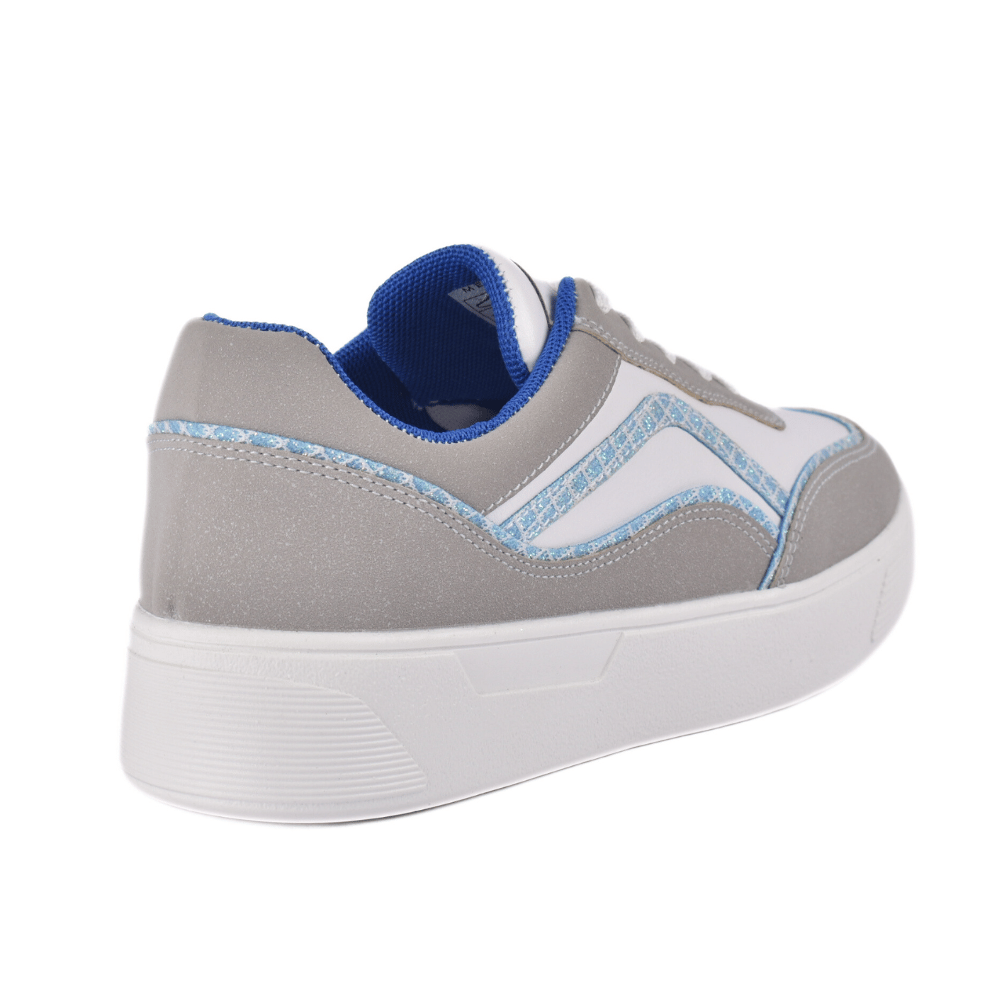 Simple Everyday Sneakers with Details Melouk